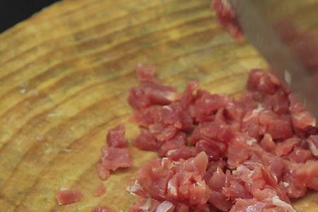 牛肉羹怎么切
