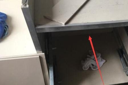 瓷砖橱柜转角收口处怎么处理