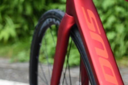 瑞豹supersport用的什么碳布