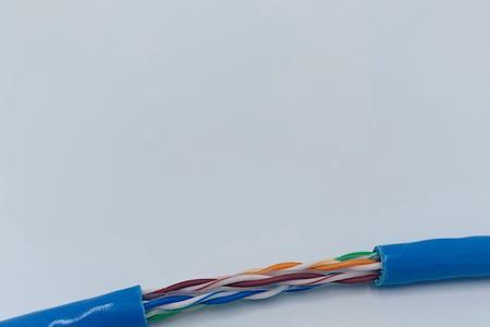 100米的网线家庭装修够吗