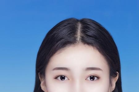 半身照和证件照一样吗