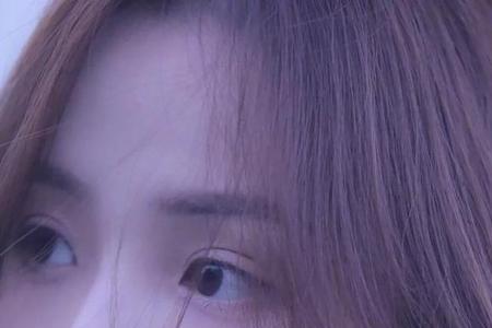 爱发伤感抖音的女人是什么心理