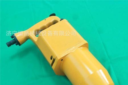 挖掘机风炮使用方法