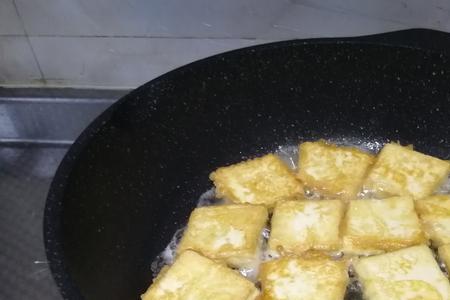 香煎豆腐读音是三声还是轻声