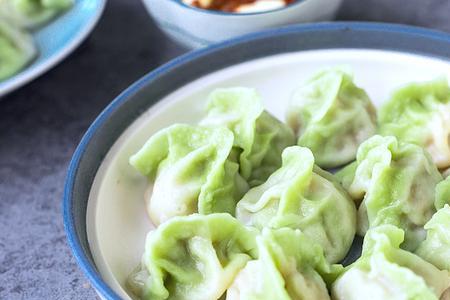只用小白菜苗饺子馅儿怎么做