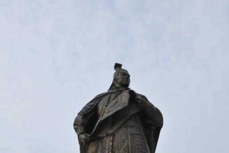 三国第一伟人