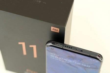 小米11pro后盖鼓起来