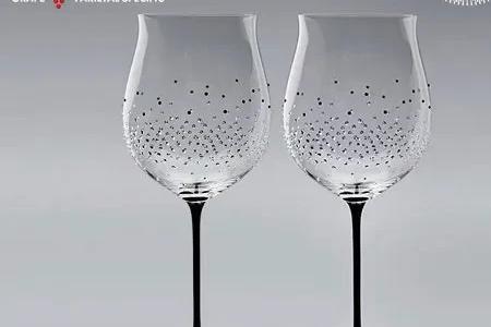 用过的酒杯为啥有酸臭味