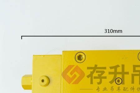 吊车回转缓冲阀原理