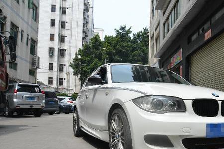 宝马130i前盖锁线断了
