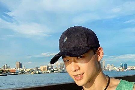 15岁男孩怎样练就八块腹肌