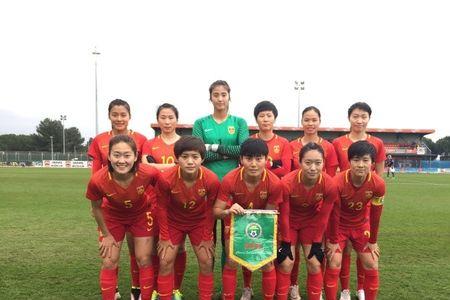 女足杨曼为何未入选国家队