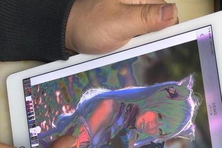 ipad屏幕发白怎么办