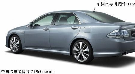 13代皇冠马杰斯特四驱