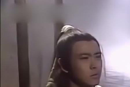 绝代双骄燕南天为什么重伤