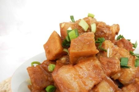 上海红烧肉配什么芋头