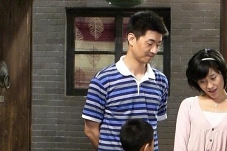 主持人暖秋介绍