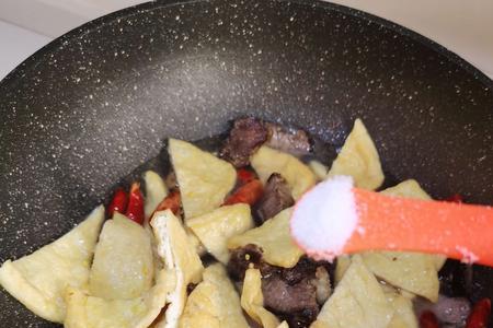 牛肉烧豆棒做法