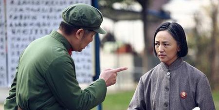 罗海琼在潜伏中扮演的是谁