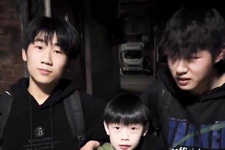 男生变声阶段叫什么