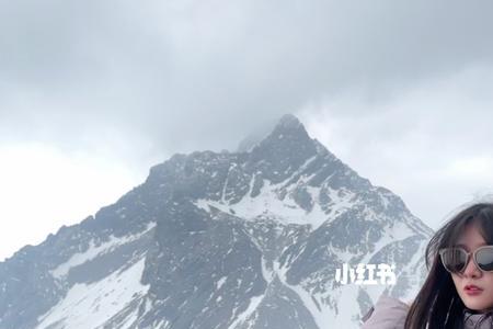 爬泰山容易还是玉龙雪山容易