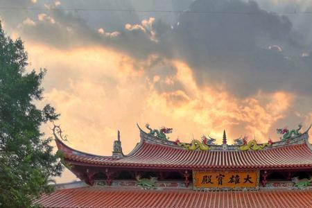 漳州普照禅寺里面可以住宿吗
