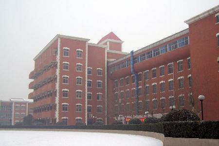 石家庄一专是什么学校