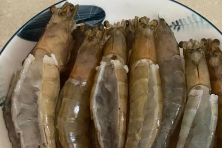 大虾用凉水泡多久