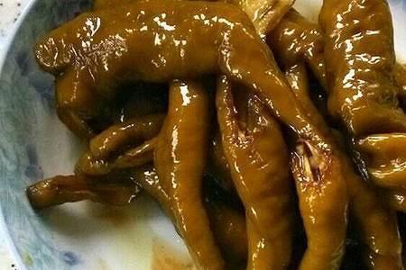 腌制酸辣椒为什么发苦还能吃吗