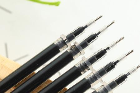 签字笔笔尖种类