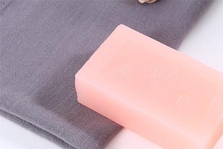 内衣清洁液 可以代替肥皂吗
