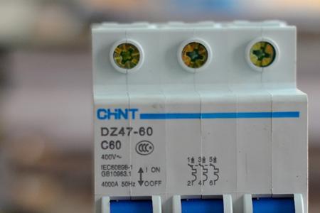 chnt60空气开关和63区别