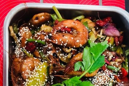 电锅做干锅虾的做法