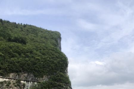 鹿院坪天坑村需要门票吗