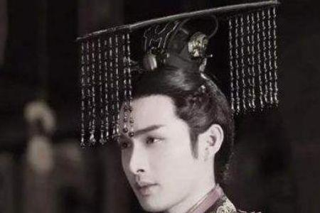 汉武帝龙袍为什么是黑色