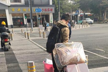 进厂打工带什么行李