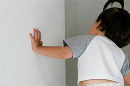 男生能穿女生的尿不湿吗