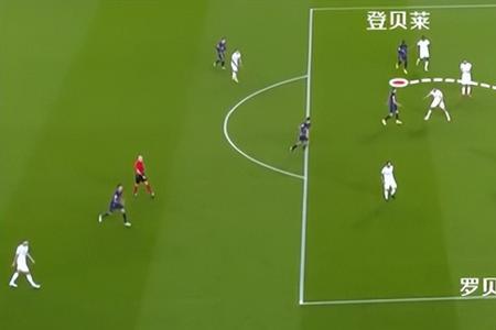 射门打到门柱上算不算射正