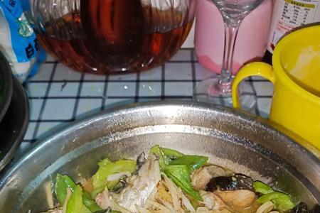 酸笋泡椒焖鱼如何做