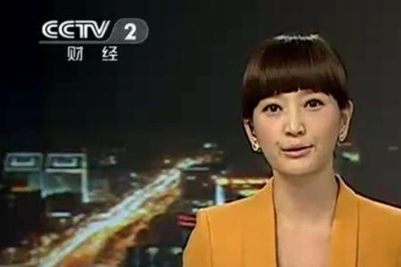 半小时观察主持人叫什么名字