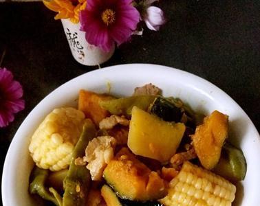 猪肉炖青南瓜家常做法