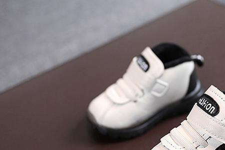 27码鞋子适合几岁孩子