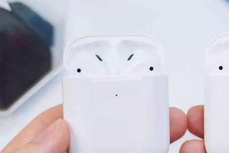 airpodspro盖子略微晃动正常吗