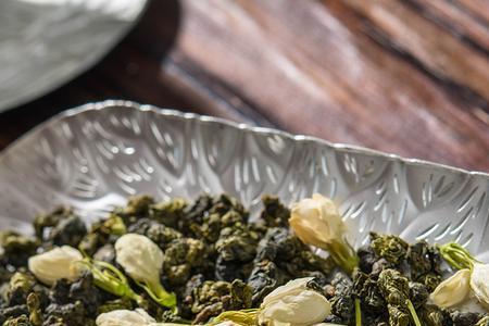 茉莉花茶和乌龙茶哪个茶更好喝