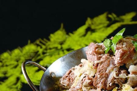酸菜炖排骨做法 饶哥