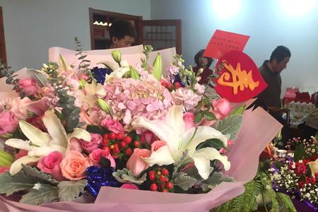 别人说你生日隆重怎么回