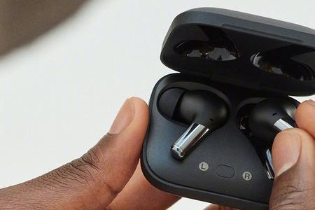 free buds pro和air pods pro区别