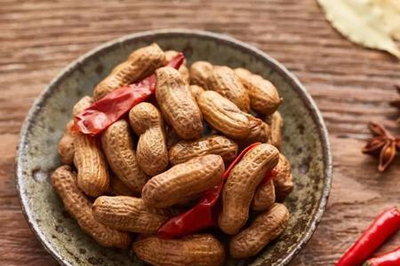外面卖的卤花生为什么不会黏