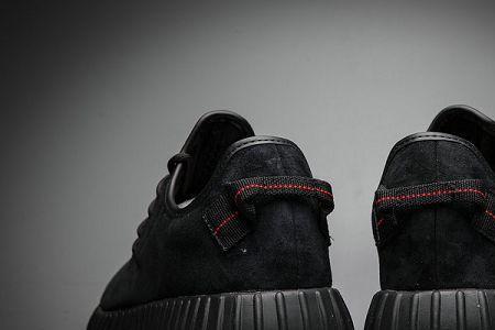 yeezy现在还是阿迪达斯的