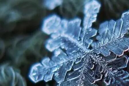雪花可能是什么造句
